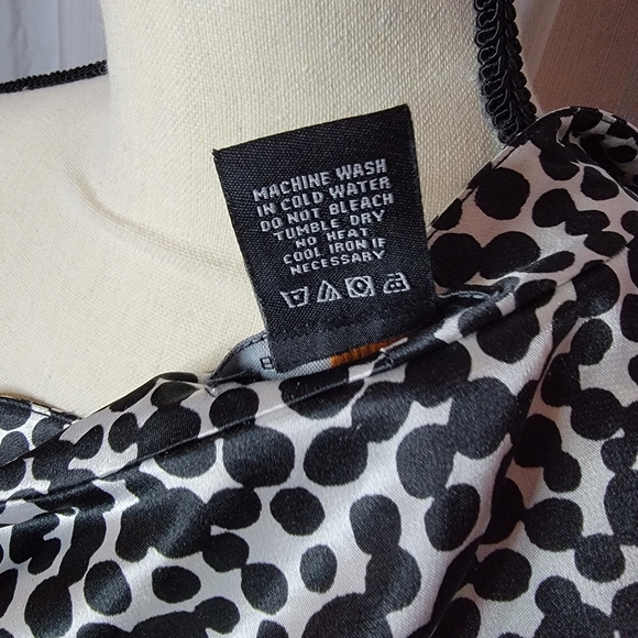 BCBGMaxazria polka-dot wrap shirt size medium - Picture 9 of 11